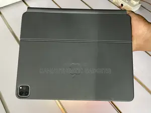 Apple iPad Pro 12.9 (2021) 256 GB Silver