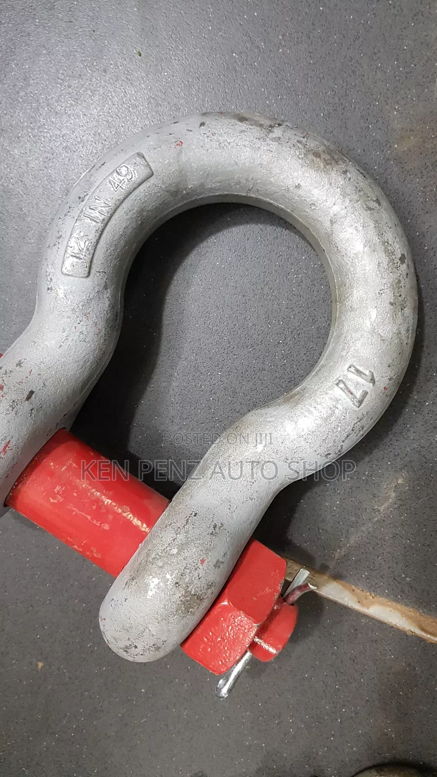 Hook and Round Pin Shackles
