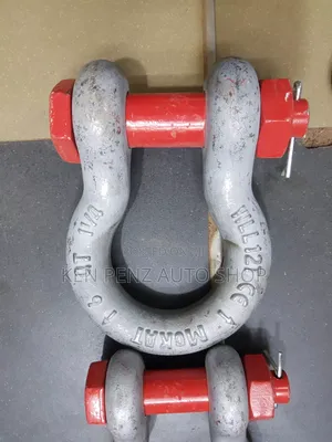 Hook and Round Pin Shackles