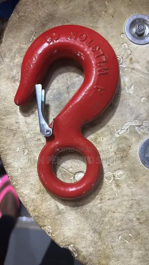 Hook and Round Pin Shackles