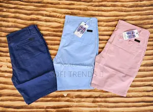 Gent’S Khaki Shorts