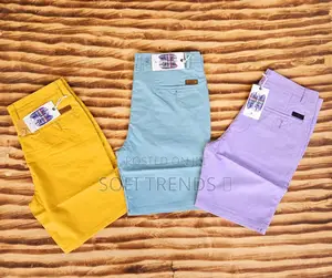 Gent’S Khaki Shorts