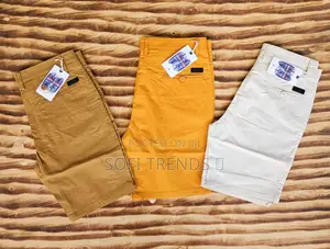 Gent’S Khaki Shorts