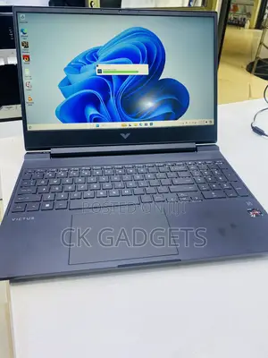 New Laptop HP Victus 15 16GB Intel Core I7 SSD 512GB