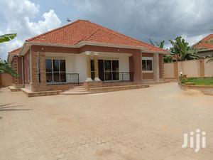 Mansion in Kira on Sale