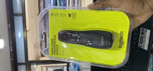 R400 Laser Presentation Remote