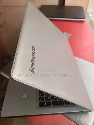 Laptop Lenovo Ideapad 3 8GB Intel Core I5 SSHD+SSD 250GB
