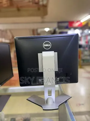 Dell Monitor Inch 19 Square Using DP