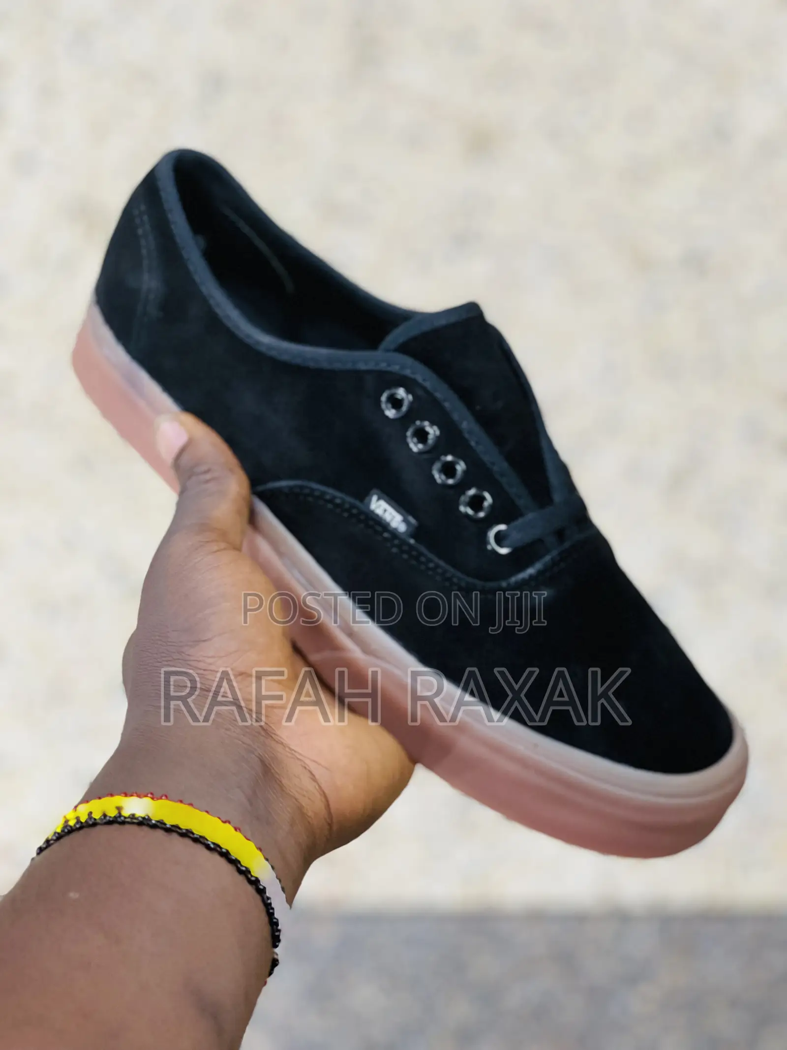 Original Suede Vans Off the Wall Black Gum Sole