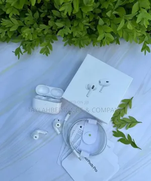 Airpods Pro (2nd Generation) With Magsafe Charging Case