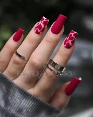 Original Press on Nails Available Both Wholesale and Retail