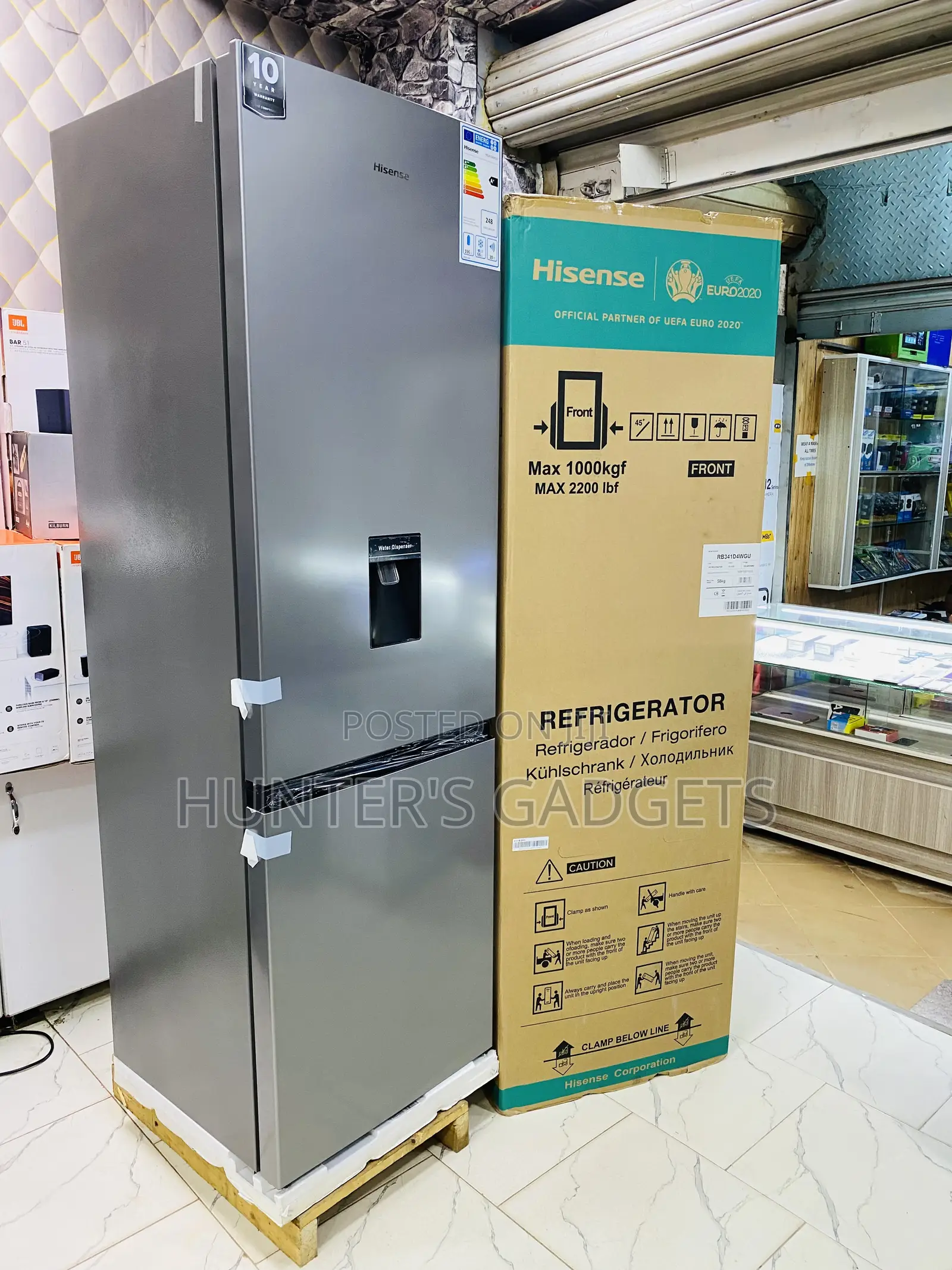 341 Litres Hisense Double Refrigerator With Water Dispenser