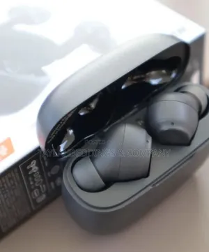 JBL Wave 200 TWS True Wireless Earbuds - Black
