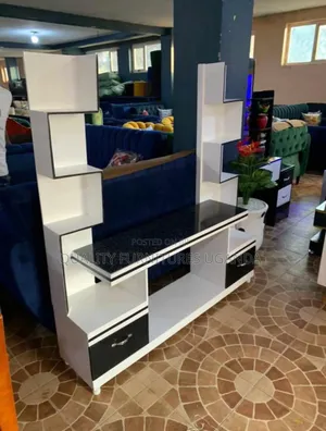 Tv Stand in White Colour
