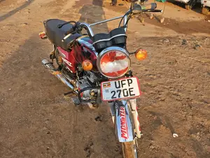 Boss Hoss BH3 2023 Red