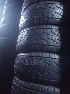 275/70r16 Pirelli.