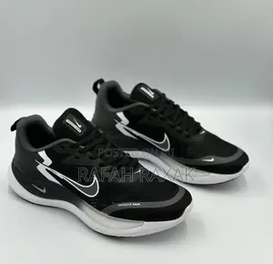 Original Nike Air Zoom Max Trainer Sneakers