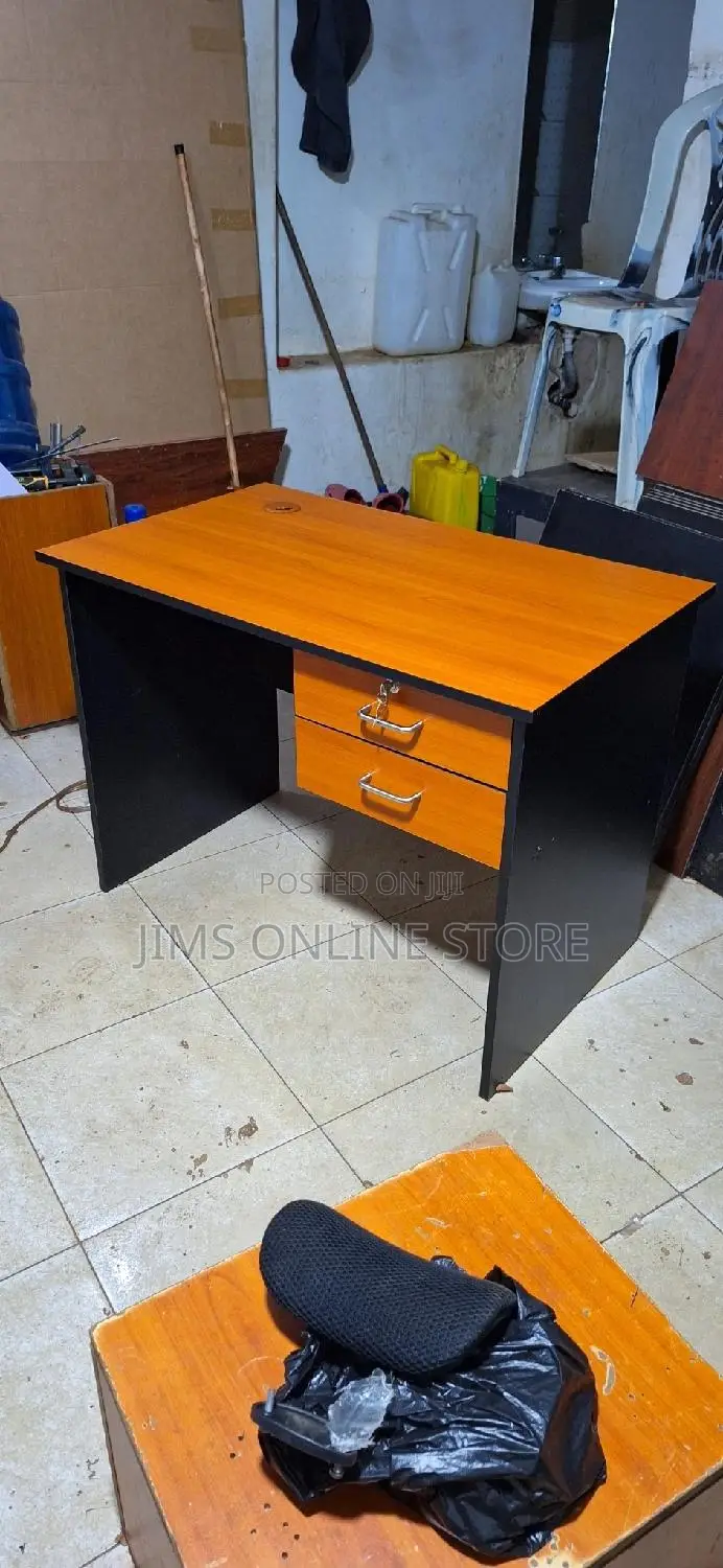 Office Desk 100cm/1mtr by 60cm