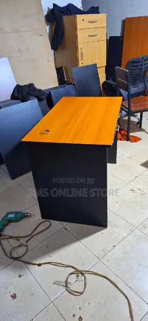 Office Desk 100cm/1mtr by 60cm