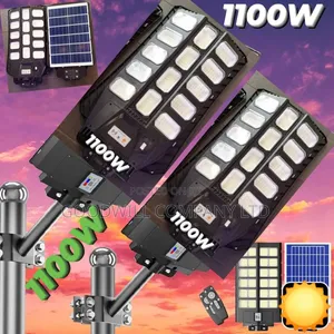 1100 Solar Street Light All in One