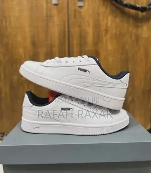 Original V2 White Puma Sneakers