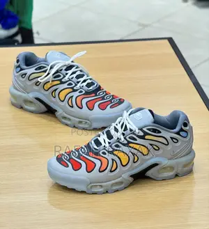 Original Nike Tn Air Max Plus Drift Sneaker