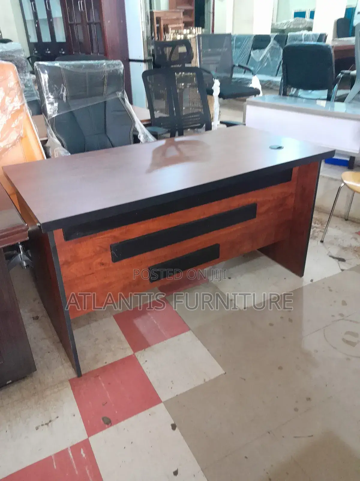 Three Black Front Design Office Desk (140cm)