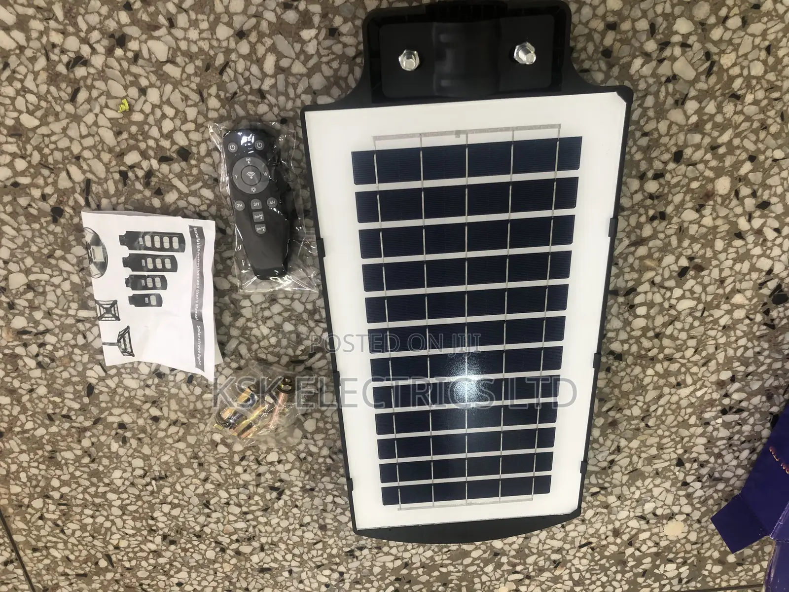 CS-90 Solar Light
