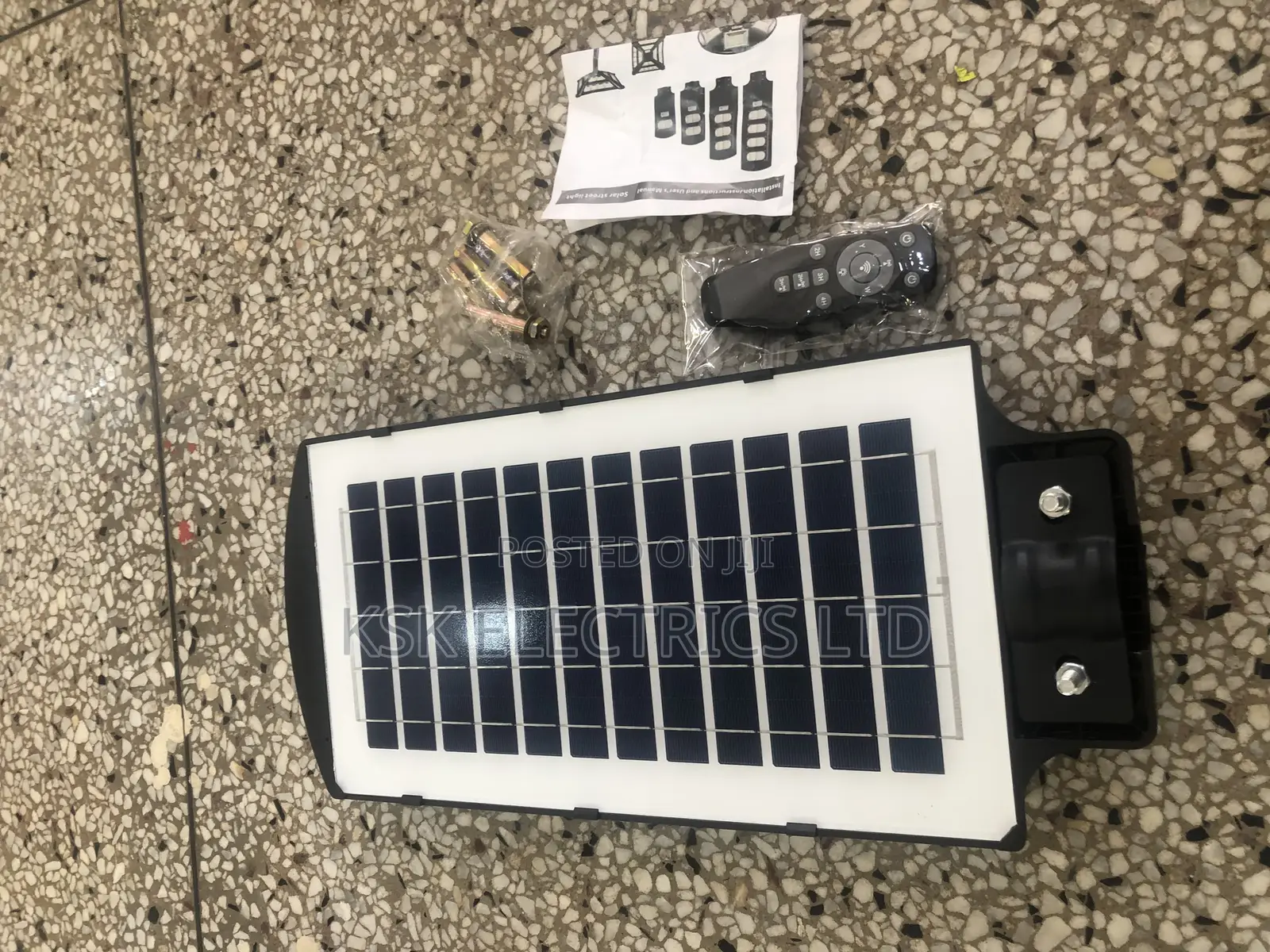 CS-90 Solar Light