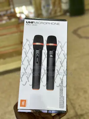 JBL UHF 300 Wireless Microphone Set