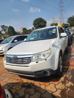 Subaru Forester 2010 White