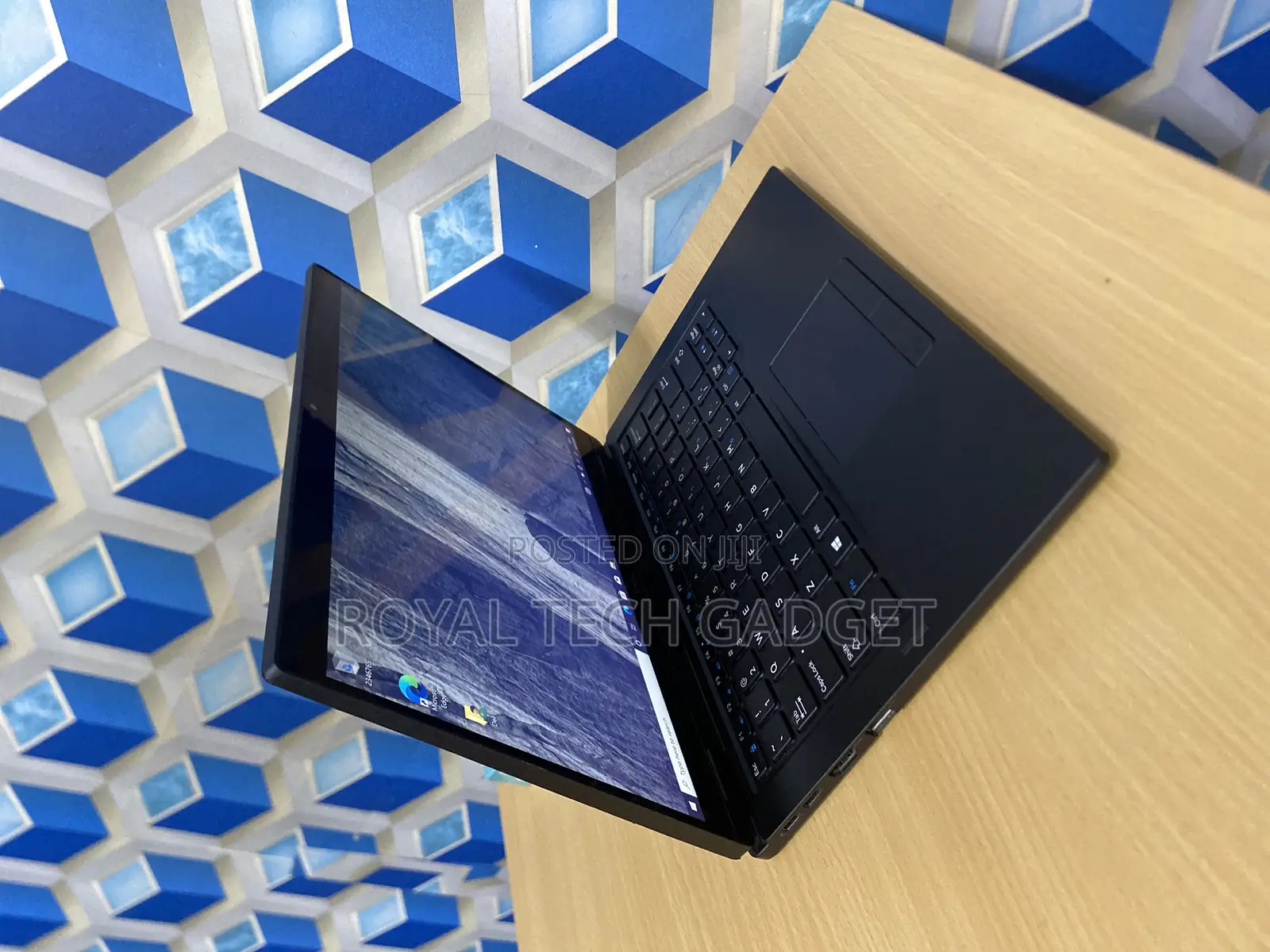 New Laptop Dell Latitude 7390 16GB Intel Core I5 SSD 256GB