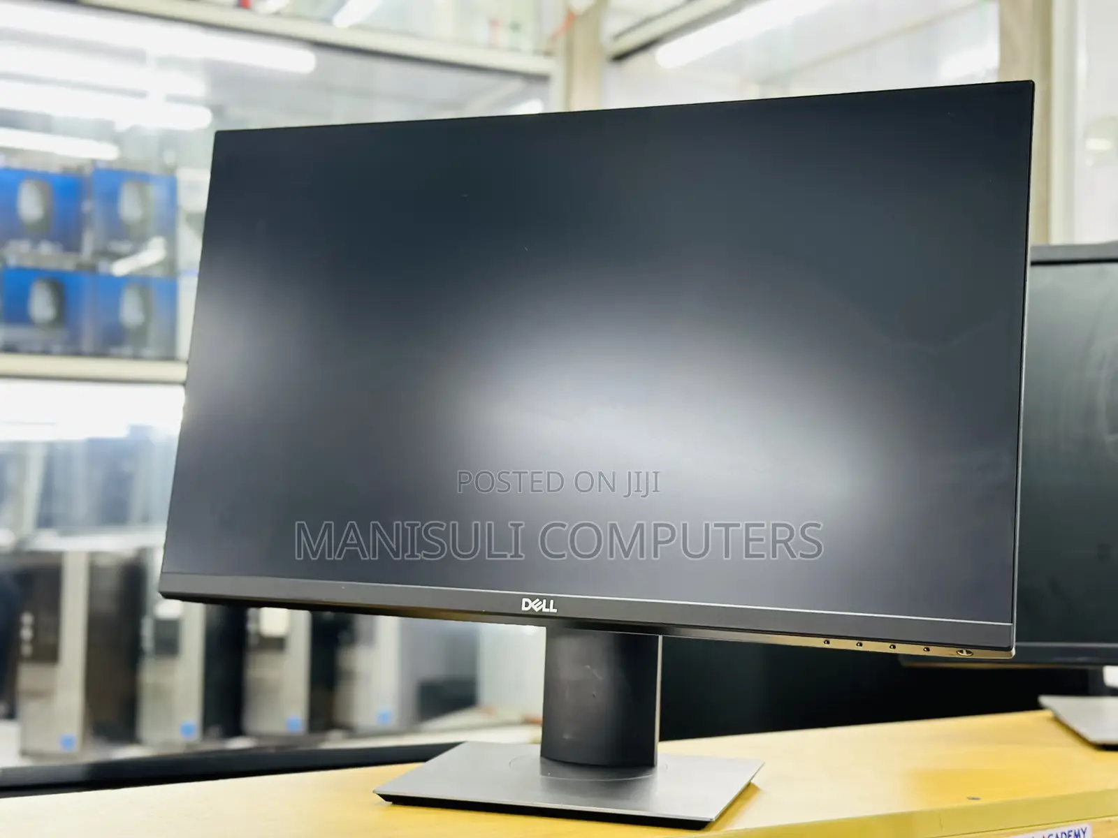 Monitor Dell 22.9 Inch Screen Ips VGA, HDMI, USB 3.0, DP