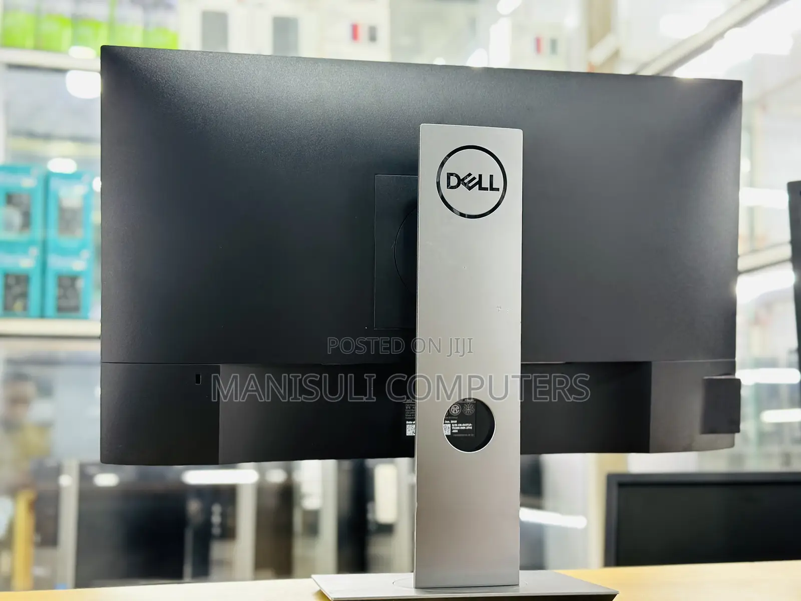 Monitor Dell 22.9 Inch Screen Ips VGA, HDMI, USB 3.0, DP