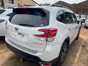 Subaru Forester 2019 White