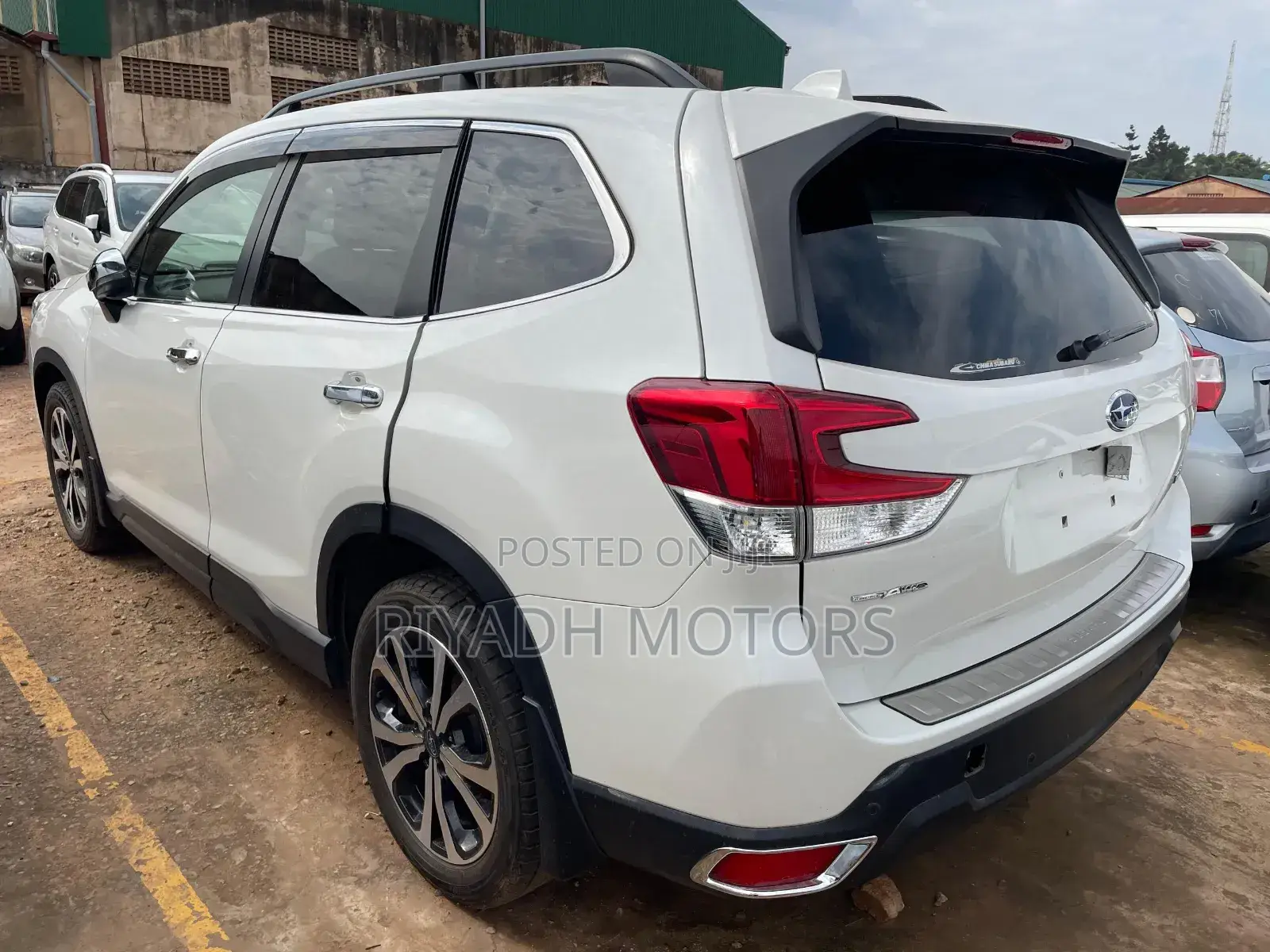 Subaru Forester 2019 White