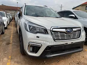 Subaru Forester 2019 White