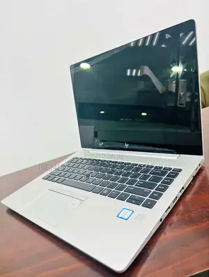 Laptop HP EliteBook 840 G5 16GB Intel Core I5 SSD 256GB