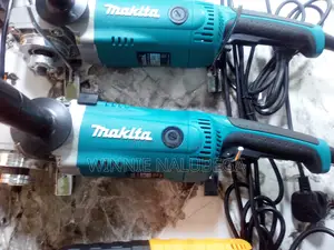 Makita Grinder