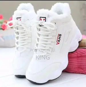 Vahs White Sneakers