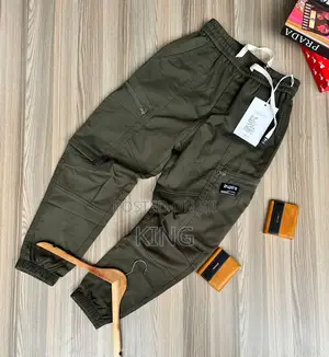 Black Den Sweater Pants