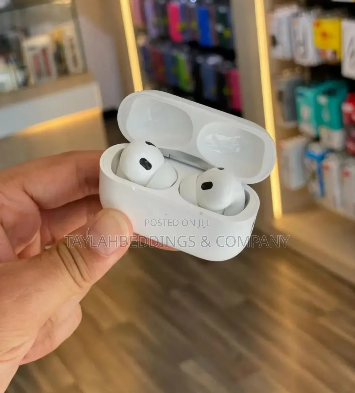 Apple Airpods Pro (2nd Gen) Wireless Earbuds