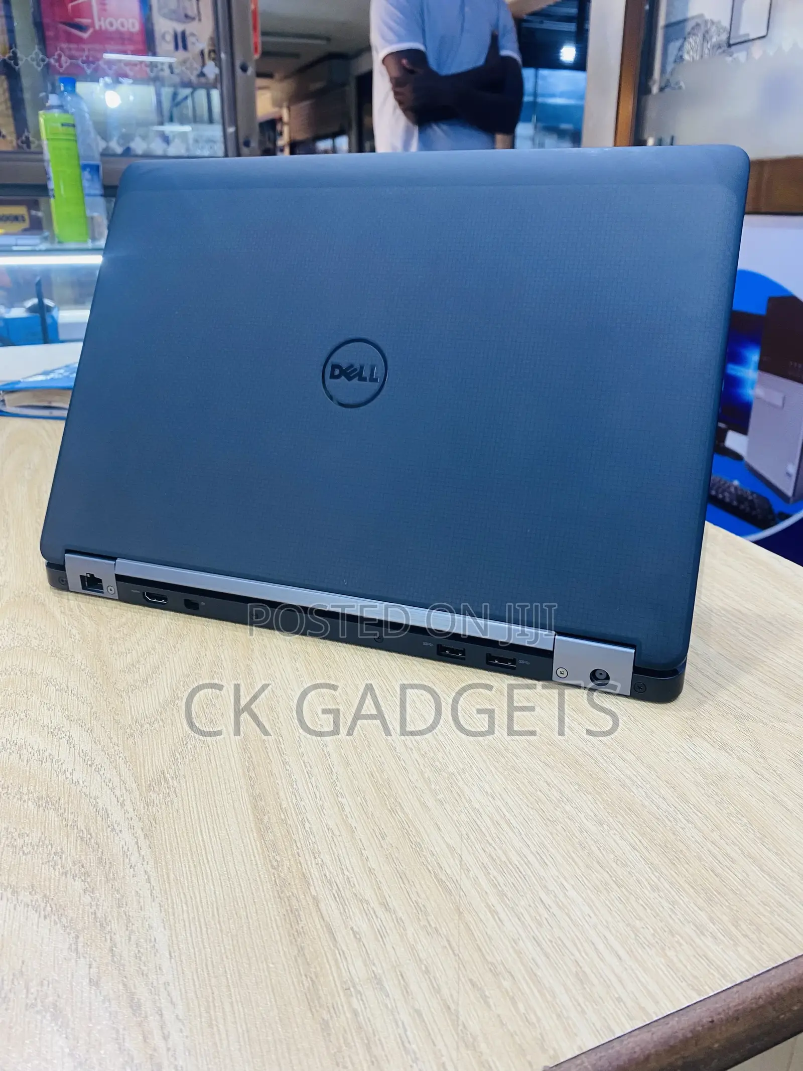 Laptop Dell Latitude E7470 8GB Intel Core I7 SSD 256GB