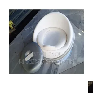 New Design Baby Potty Seat.