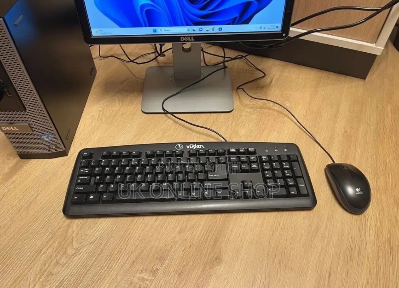 Desktop Computer Dell OptiPlex 390 4GB Intel Core 2 Duo HDD 320GB