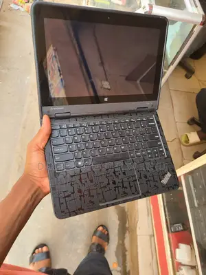 Laptop Lenovo Yoga 11e 4GB Intel Celeron SSD 500GB