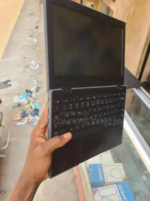 Laptop Lenovo 100e 4GB Intel Celeron SSD 128GB