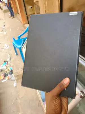 Laptop Lenovo 100e 4GB Intel Celeron SSD 128GB