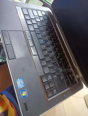 Laptop Dell Latitude E6330 4GB Intel Core I5 SSD 256GB