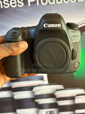 Canon EOS 6D Mark II Digital SLR Camera Body